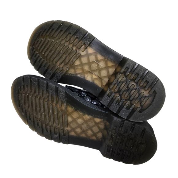 Dr Martens Leopard Hydro Combat Boot Black Skulls Metallic Leather Ankle Girls 4 - Picture 7 of 15